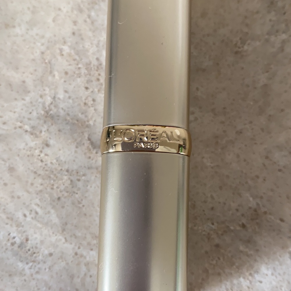 L'Oreal Paris Colour Riche Lip Colour - Picture 5 of 7